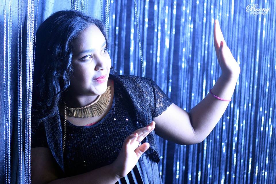 شاهد بالصور.. الفنانة السودانية مونيكا تحتفل بعيد ميلاد ابنتها وسط أجواء مليئة بالسعادة 4 الفنانة مونيكا تحتفل بعيد ميلاد ابنتها وسط أجواء مليئة بالسعادة