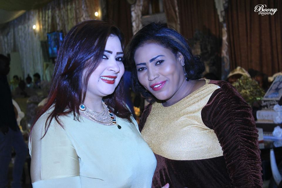 شاهد بالصور.. الفنانة السودانية مونيكا تحتفل بعيد ميلاد ابنتها وسط أجواء مليئة بالسعادة 5 الفنانة مونيكا تحتفل بعيد ميلاد ابنتها وسط أجواء مليئة بالسعادة