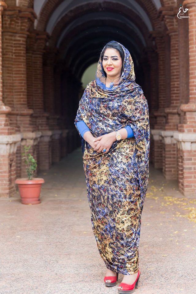 بالصور.. صاحبة المقام الرفيع نسرين النمر تستعيد هيبتها وكبريائها بإطلالة وصفت بالأجمل علي الإطلاق 5 نسرين النمر تستعيد هيبتها وكبريائها بإطلالة وصفت بالأجمل علي الإطلاق