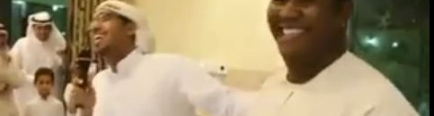 بالفيديو.. شاعر سعودي يمتدح السودانيين وينصح السعوديين بالزواج من الخرطوم أو أم درمان 10 shaeer