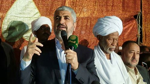 في عزاء الترابي.. خالد مشعل يبكي ويقول أن الوجع الذي تملكه لم يشعر به منذ أن رأي الشمس 1 خالد مشعل