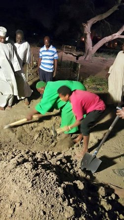 الشرطة تلتزم بتأمين موكب تشييع جثمان حسن الترابي 1 مقابر بري