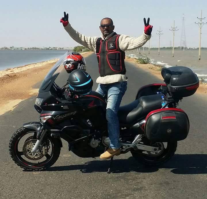 آخر ما قاله الراحل فقيد الدراجة النارية "مصعب": "اخير تعيش كنج وسط الضائعين ولا تعيش ضائع وسط اللوردات" 1 13020089 1196320073741521 2096893201 n