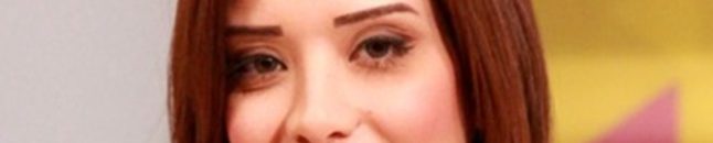 بالفيديو: صحفي يضع مذيعة في موقف محرج على الهواء 10 21272261 v2 xlarge