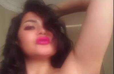 بالصور : الرّاقصة “سما المصري” تتخطّى الحدود بحركات مثيرة من داخل الحمّام! 1 63