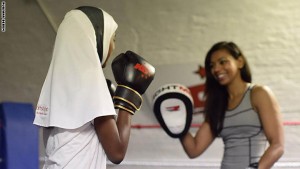 ملاكمة مسلمة 