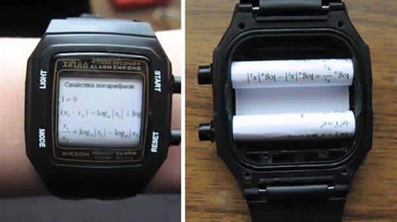 بالصورة .. مُعلم مكسيكي يحارب الغش بـ"صناديق الرؤوس" 1 أغرب الطرق المستخدمة في الغش بالامتحانات 2