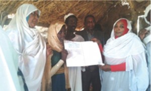 حكومة الجزيرة تكرم الطالبة ابرار