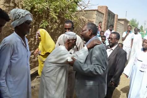 قصة "رحاب" بنت الاسرة الفقيرة بكسلا تتصدر فيسبوك، احرزت المركز الأول في شهادة الأساس شرقي السودان 2 رحاب1