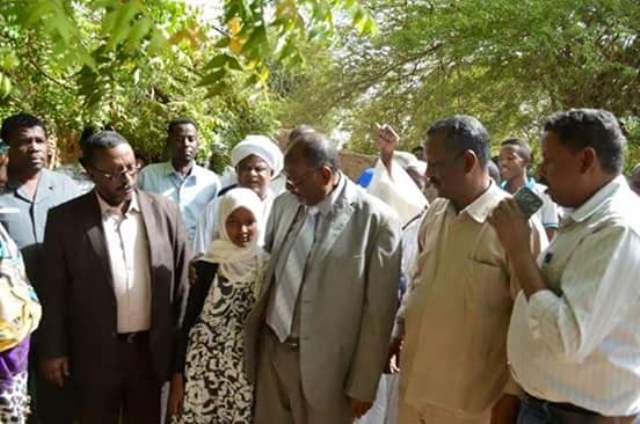 قصة "رحاب" بنت الاسرة الفقيرة بكسلا تتصدر فيسبوك، احرزت المركز الأول في شهادة الأساس شرقي السودان 1 رحاب3