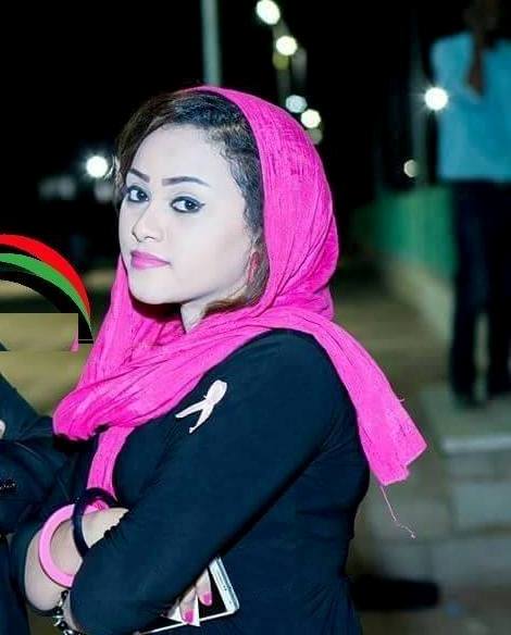 بالصور..هذه المذيعة هي مستقبل قناة النيل الأزرق 1 نورهان