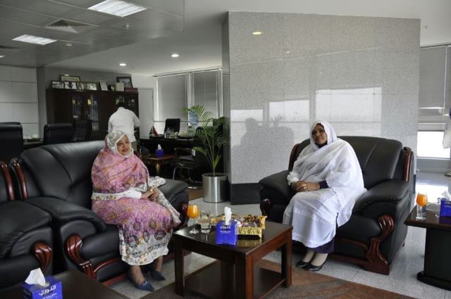 وداد بابكر تشيد بقطاع الإتصالات في السودان وتهاني عبدالله تثمن إنجازات مؤسسة سند الخيرية 3 وداد تهاني2