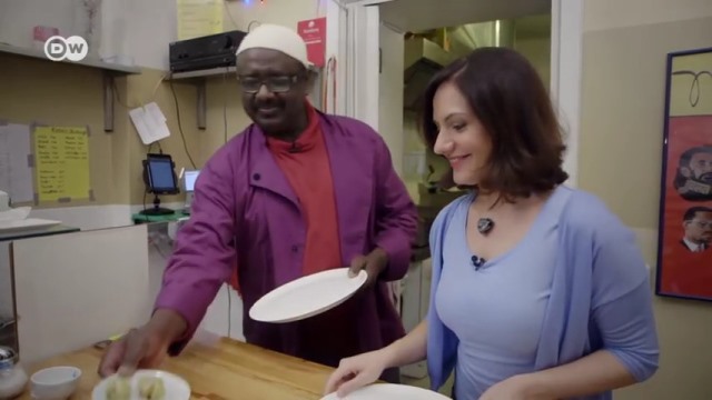 فيديو: وليد السيد سوداني يعشق الطبخ اصبح يملك ثلاثة مطاعم في المانيا.. قصته جميلة تعرف عليها 1 وليد السيد