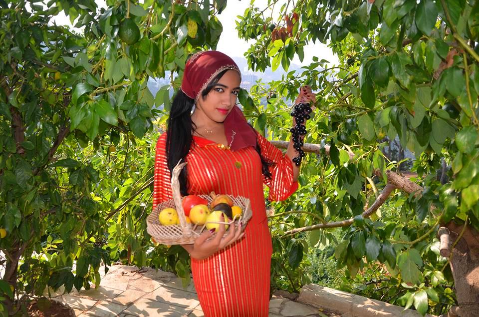 بالصور .. كلمة “حوّاتة” لجماهير الفنان محمود عبد العزيز على حوائط أسوان بمصر 1 10805540 10152656522238600 6727547646588828337 n