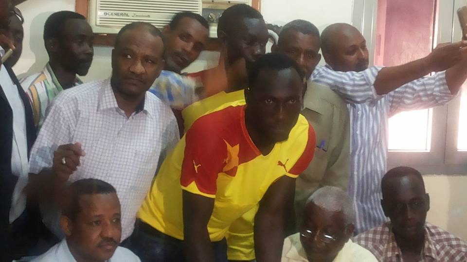 المريخ يعود للتسجيلات ويسجل "نمر" الكوماندوز و"عاطف" الغزالة