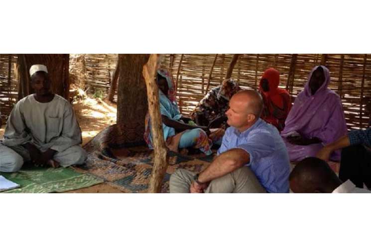 صلاح الدين مصطفى : السودان يطرد مدير مكتب «الشؤون الإنسانية» الدولي 1 23qpt955.5