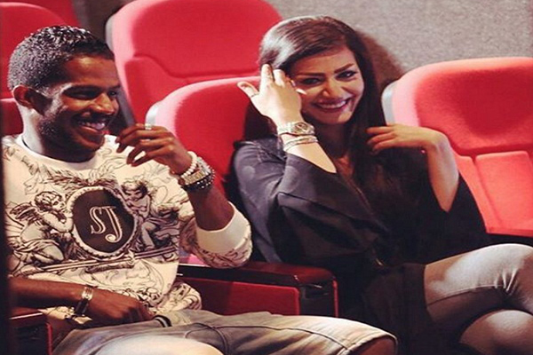 لاعب الهلال السعودي نواف العابد يظهر في صورة خاصة بجانب الفنانة السعودية لينا السلطان+صور 1 5 102