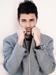 بالفيديو : دافيد فيا يثير سخرية الجماهير بإهداره ركلة جزاء بغرابة 1 download 1 1