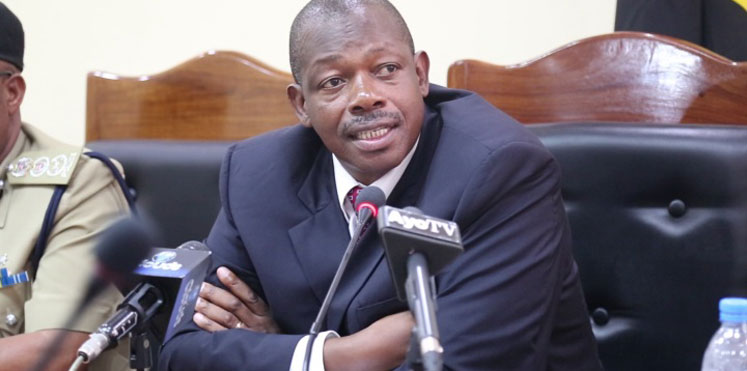 إقالة وزير تنزاني لأنه حضر إلى البرلمان وهو سكران 1 جون ماغفولي