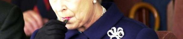 "سقوط جسر لندن".. بروتوكول ما بعد وفاة إليزابيث 10 5772b753c4618856248b45c3