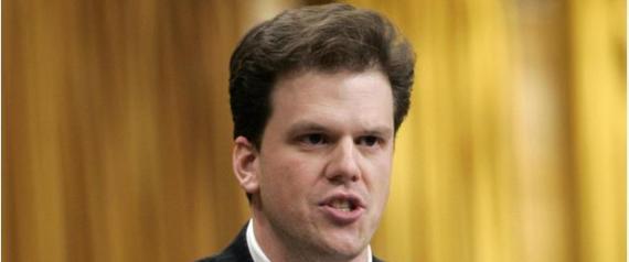 "أريد أن أحس بجوع الفقراء عبر العالم".. نائب برلماني كندي غير مسلم يقرّر صوم رمضان كله 1 n MARK HOLLAND large570