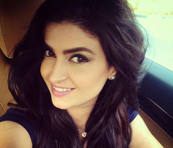 “علا الفارس” تثير جدلا بنشرها صور “عاملات منزليات”.. هل تعمدت إهانتهن؟ 1 ola el fares adolescent0