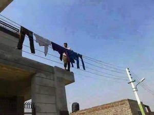 شاهد بالصور.. أشخاص تحدوا المستحيل بأطرف الصور 6 أشخاص تحدوا المستحيل بأطرف الصور4