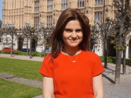 تعاطفت مع المسلمين ودافعت عن السوريين.. ما لا تعرفه عن النائبة البريطانية القتيلة 1 جو كوكس