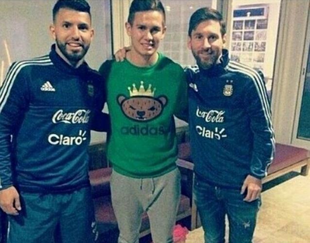 بالصورة .. هوس كأس العالم .. نفاد "أفضل زي" في المونديال خلال 3 دقائق 1 يييي 1