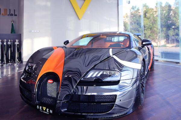 مزاد لبيع السيارة الأسرع في العالم بالمملكة