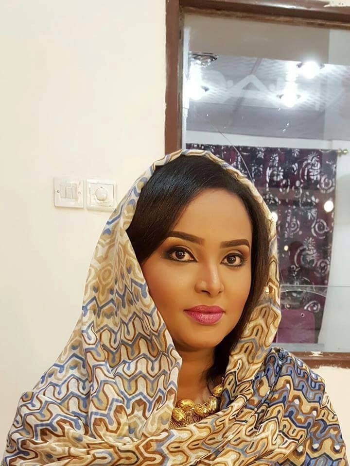 المذيعة وسيدة الأعمال  ميسون عبد النبي تعود للسودان بإطلالة جديدة