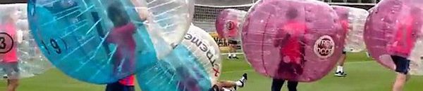 36B7437700000578 3715457 Barcelona squad enjoyed a game of bubble football in England on m 25 1469832923076