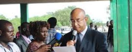 إصابة مدير منظمة اليونسكو في جنوب السودان بطلق ناري 1 الدكتور صلاح زكي خالد