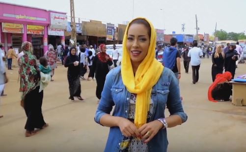 بالصور.. نجمة سودانية 24 الجديدة "سارة خان" تسحب البساط من "لوشي" وتنال إعجاب رواد مواقع التواصل بالسودان 3 نجمة سودانية 24 الجديدة "سارة خان" تسحب البساط من "لوشي" وتنال إعجاب رواد مواقع التواصل بالسودان