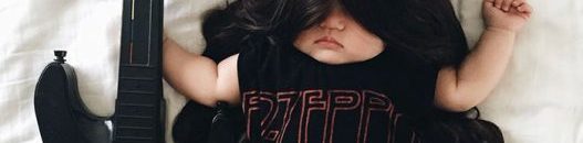 أطفال أصبحوا مشهورين وهم نائمون56