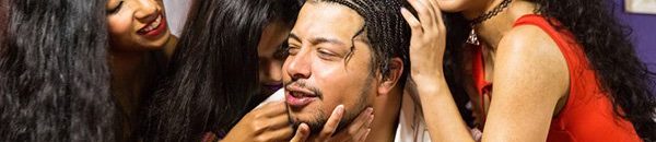 كيف تعرف أن هذا الشخص هو شريك الحياة المناسب؟.. علامتان حددهما خبير نفسي 10 أمريكي يبحث عن شريك يقاسمه زوجاته الثلاث 1