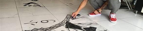 حلاق يحول شعر الزبائن إلى لوحات فنية مدهشة