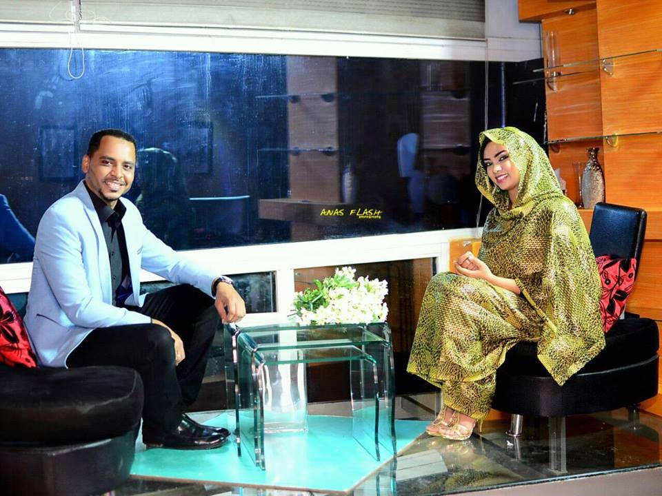 لمذيعة ريان الظاهر تداوي جراح النيل الأزرق وتستحوذ على مساء جديد