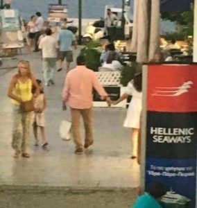 "أغرب طلب" لزوج ملكة الدنمارك.. بعد وفاته 1 46feaaf585