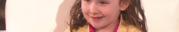 بالفيديو .. أب يتعلم تصفيف الشعر من أجل ابنته 10 820161135315526