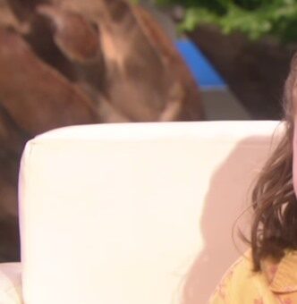 أم تحرق طفلتها بأماكن حساسة بجسدها لإفشائها سر علاقتها بأحد الأشخاص 1 820161135315526 e1689065278949