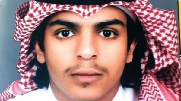 f90a7c4b 2816 475d bab0