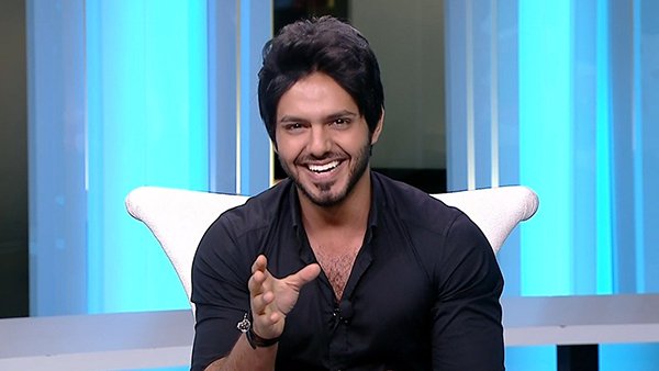 شاهد بالفيديو: بدر آل زيدان يخرج عن صمته ويوضح الحقيقة حول شذوذه الجنسي! 1 بدر آل زيدان يخرج عن صمته ويوضح الحقيقة حول شذوذه الجنسي