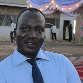 في ماذا تفكر عندما ترى صورة سلفا كير داخل البارات والحانات في جوبا؟! 1 شول لام دينق