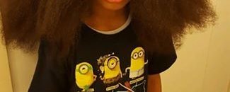 صبي يطيل شعره لمدة عامين لسبب إنساني1