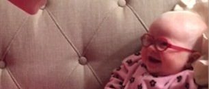 بالفيديو.. رد فعل طريف لطفل يتناول الليمون 10 738