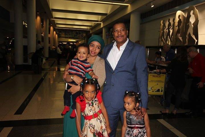 مؤسس موقع الراكوبة "وليد الحسين" يصل الى الولايات المتحدة الامريكية 3 %d9%88%d9%84%d9%8a%d8%af-%d8%a7%d9%84%d8%b1%d8%a7%d9%83%d9%88%d8%a8%d8%a91