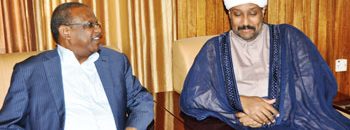 مساعد أول البشير يطّلع على الأوضاع الأمنية بالبلاد 10 عطا