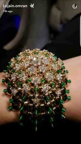 شاهد بالصور: نصف مليون دولار تضع لجين عمران تحت حراسة مشددة بدبي 5 نصف مليون دولار تضع لجين عمران تحت حراسة مشددة بدبي6