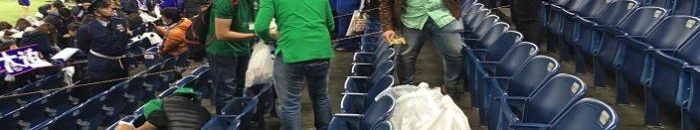 بالصورة..تصرف حضاري من جماهير السعودية بعد الخسارة من اليابان 10 جماهير تجمع المخلافات بعد نهاية مباراة السعودية واليابان